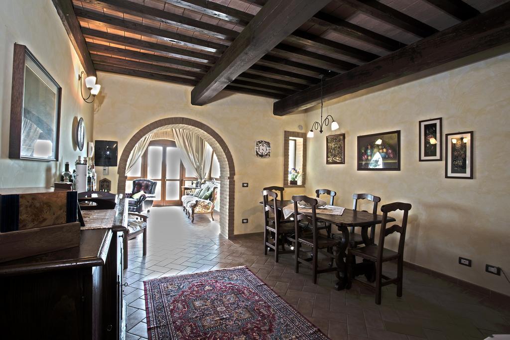 Casa Sandro A Podere Pascianella Villa Castelmuzio Ruang foto