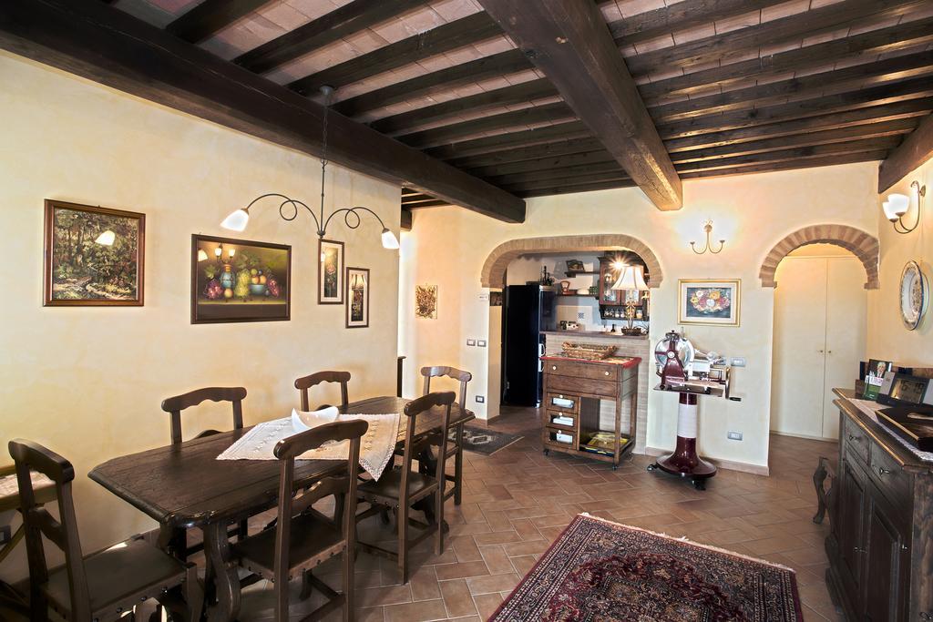 Casa Sandro A Podere Pascianella Villa Castelmuzio Ruang foto