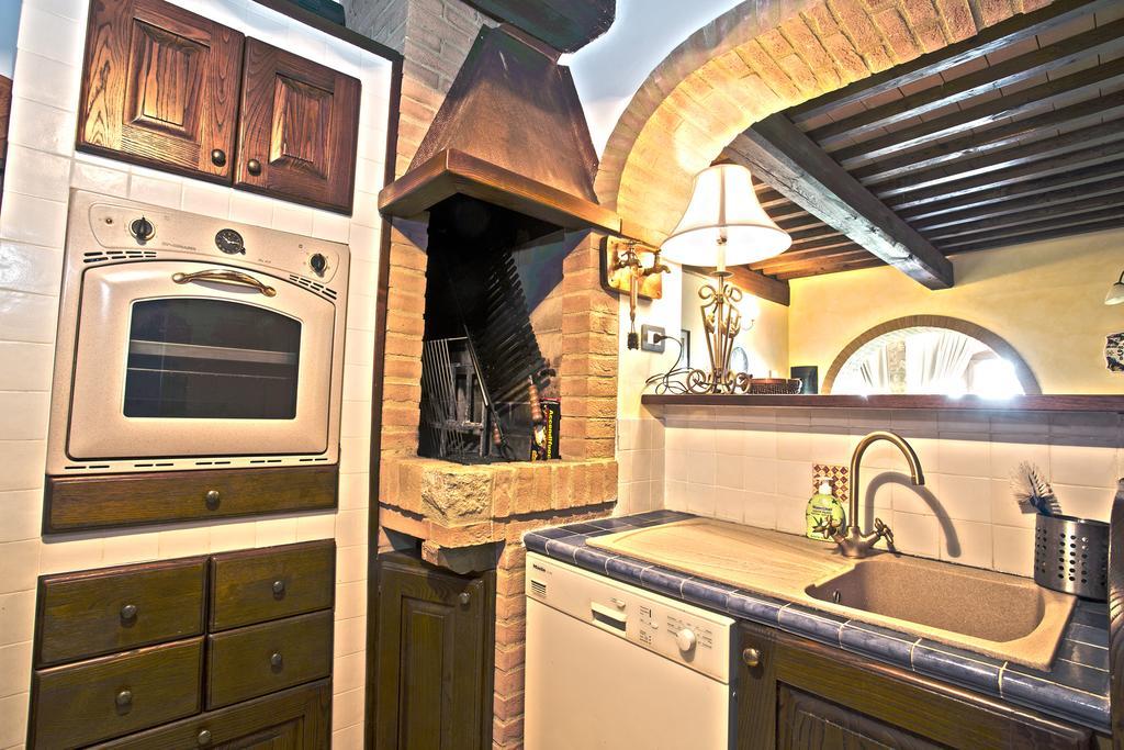 Casa Sandro A Podere Pascianella Villa Castelmuzio Ruang foto